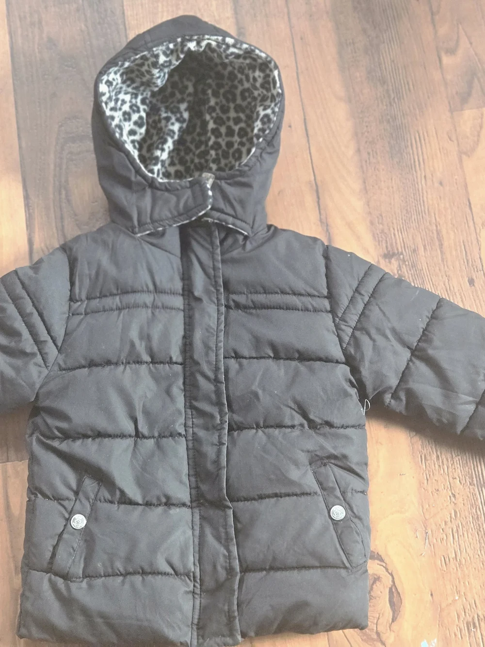 Children's Black Puffer Jacket with Leopard-Print Hood Lining